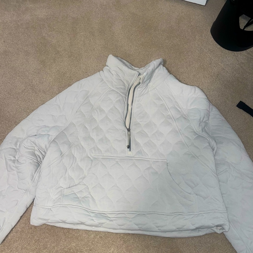 Lululemon Quilted Scuba